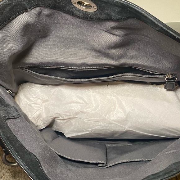 Coach Shoulder Bag - Picture 13 of 14